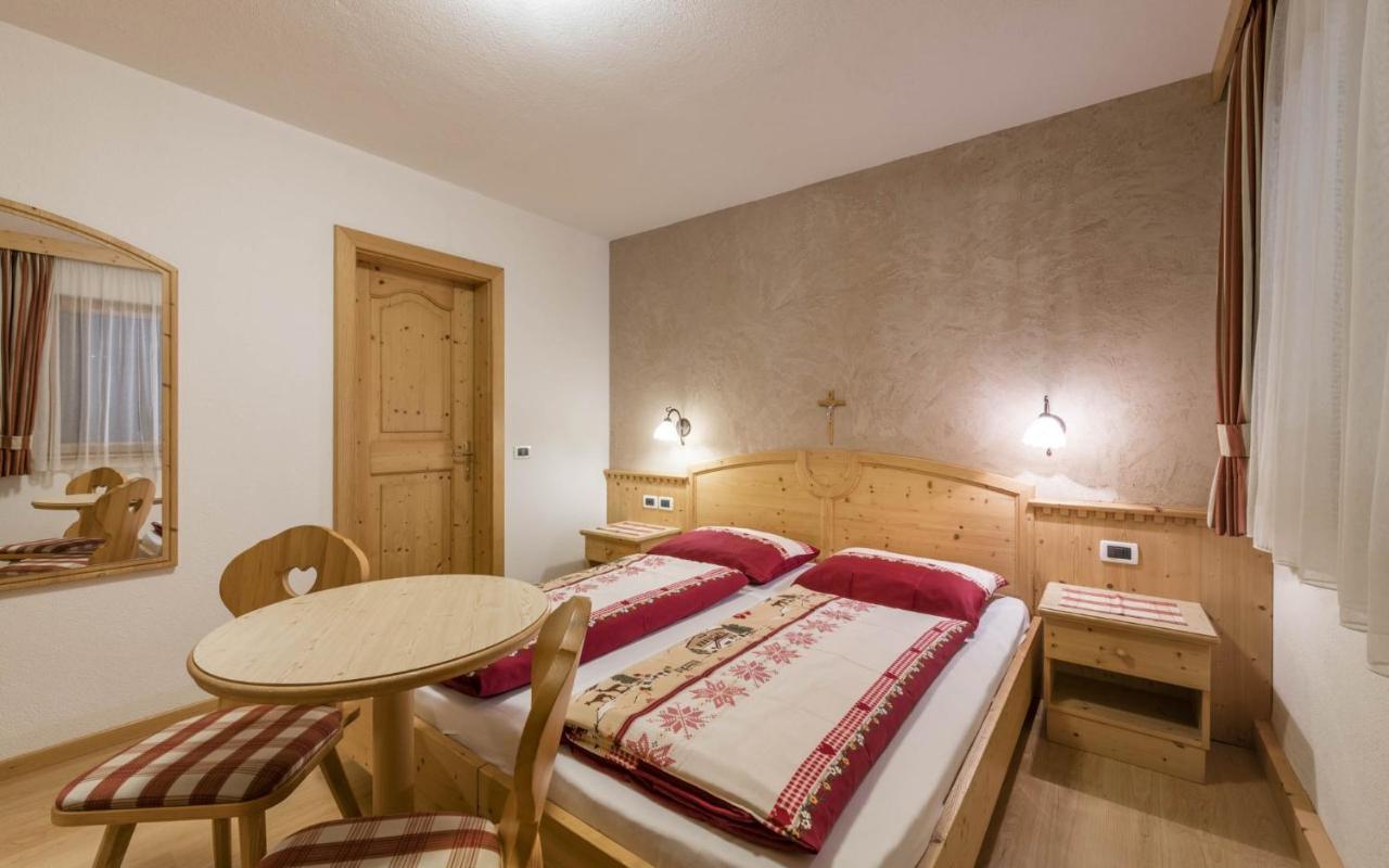 Runcac Hotell Badia  Exteriör bild