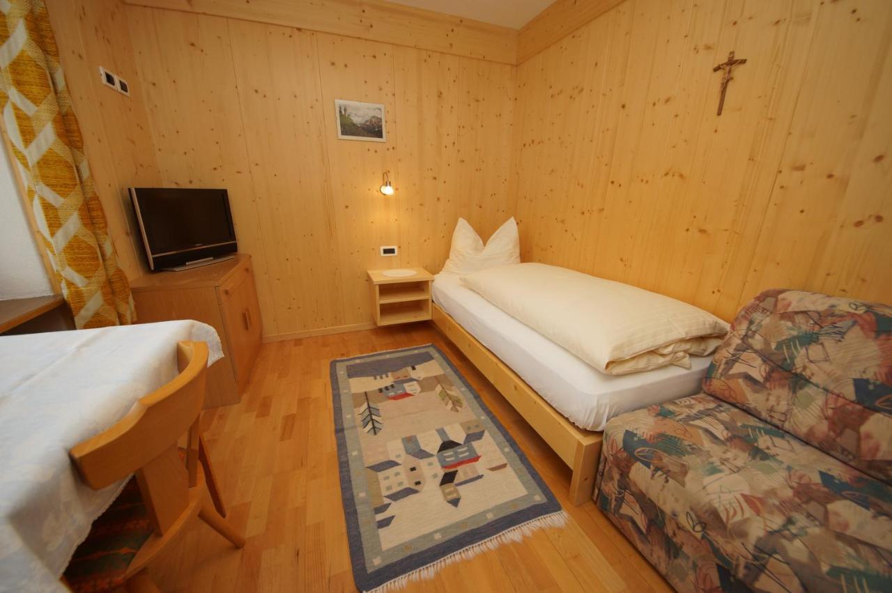 Runcac Hotell Badia  Exteriör bild